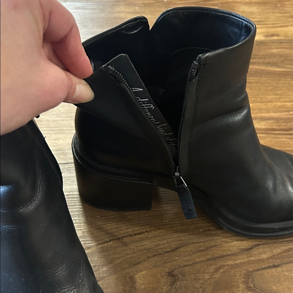 Franco Sarto Black Leather Ankle Booties - Picture 5 of 9